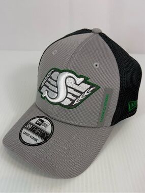 New Era Saskatchewan RoughRiders Hat CFL Cap Large/Extra Large Gray 39Thirty